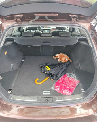 Toyota Avensis cena 51900 przebieg: 176629, rok produkcji 2015 z Szczecin małe 154